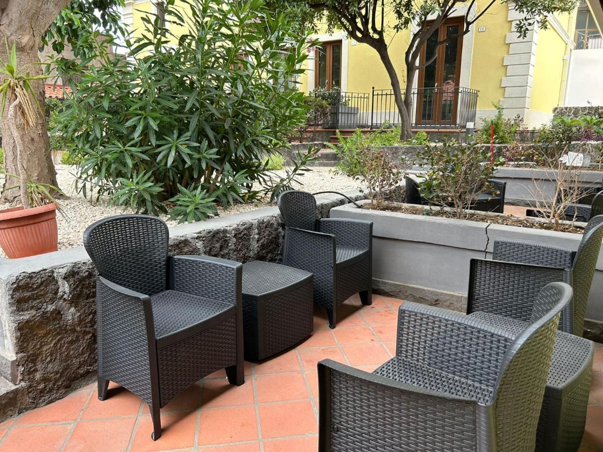 Li Cuti Apartments Catania Ngoại thất bức ảnh